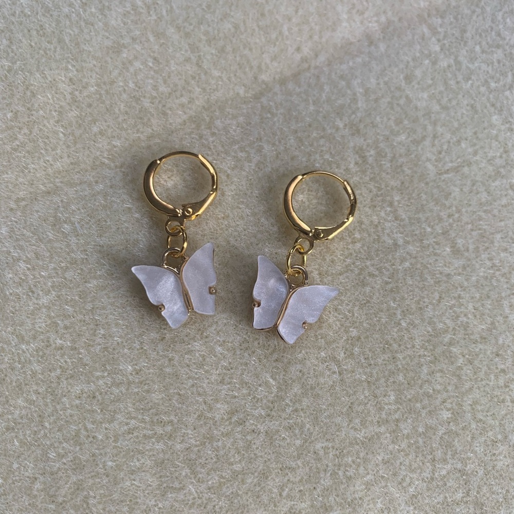 *3 for $20* White and Gold Acrylic Butterfly Huggie Hoop Earrings